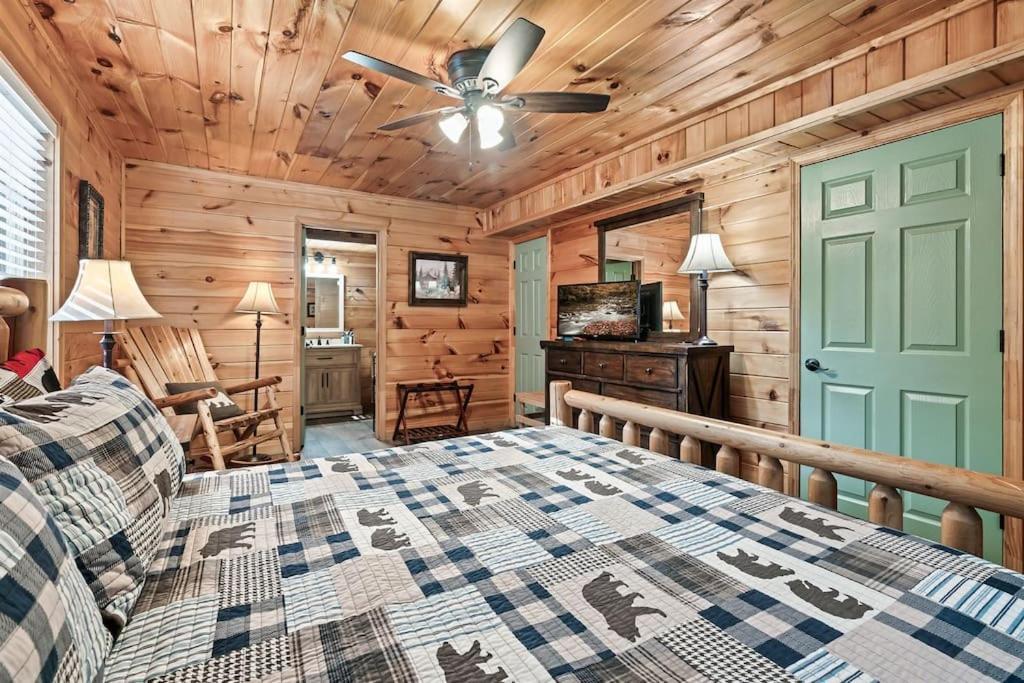 A Top Notch Lodge~개틀린버그 외부 사진