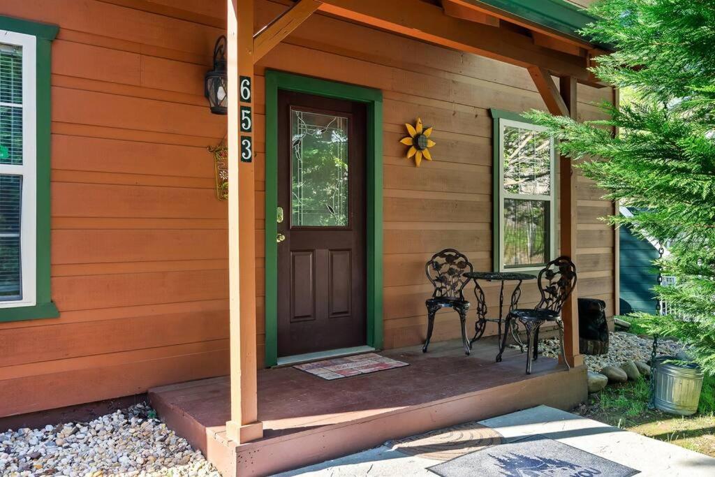 A Top Notch Lodge~개틀린버그 외부 사진